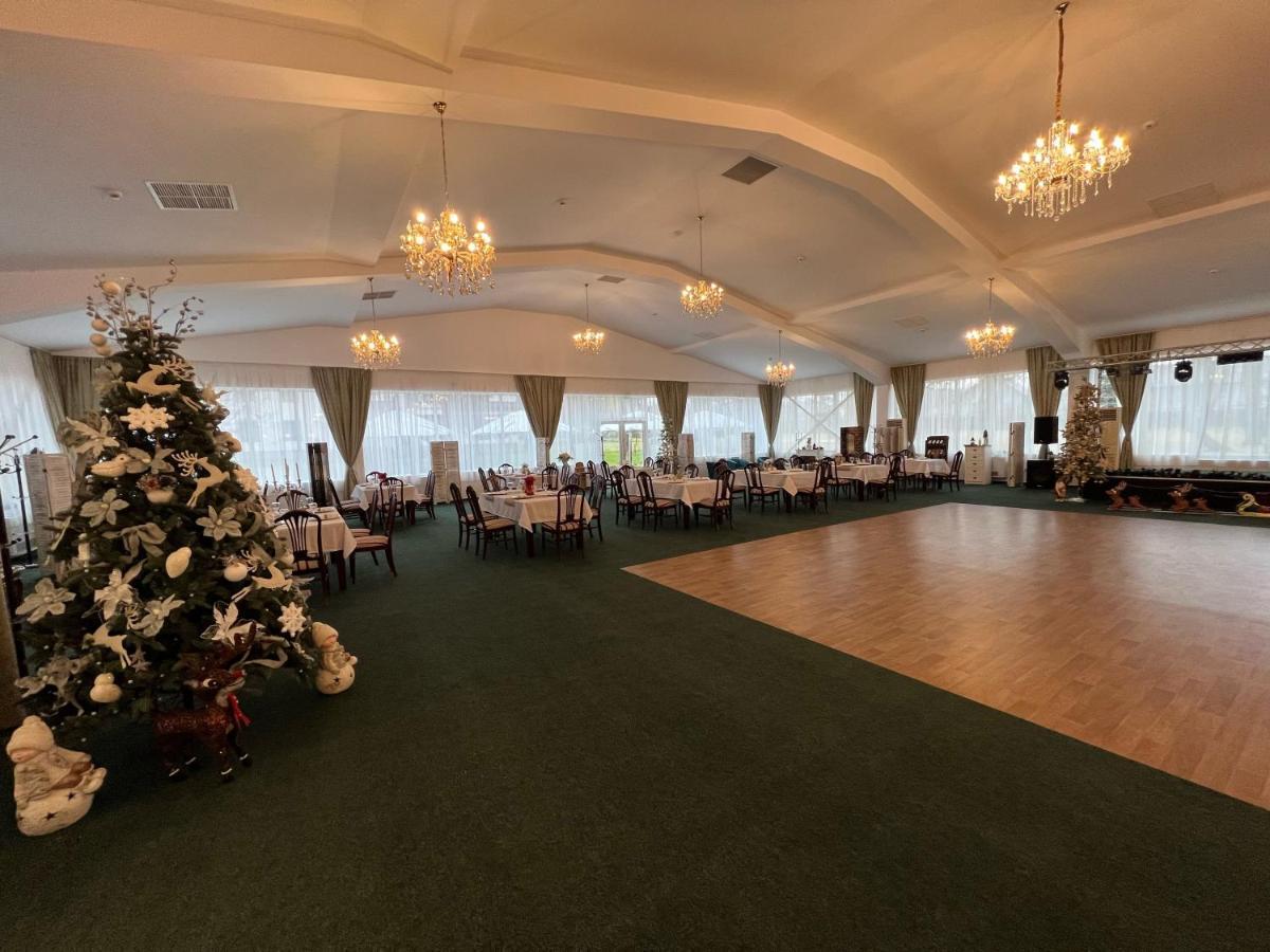 Hotel Conacul Domnesc Scheia Zewnętrze zdjęcie