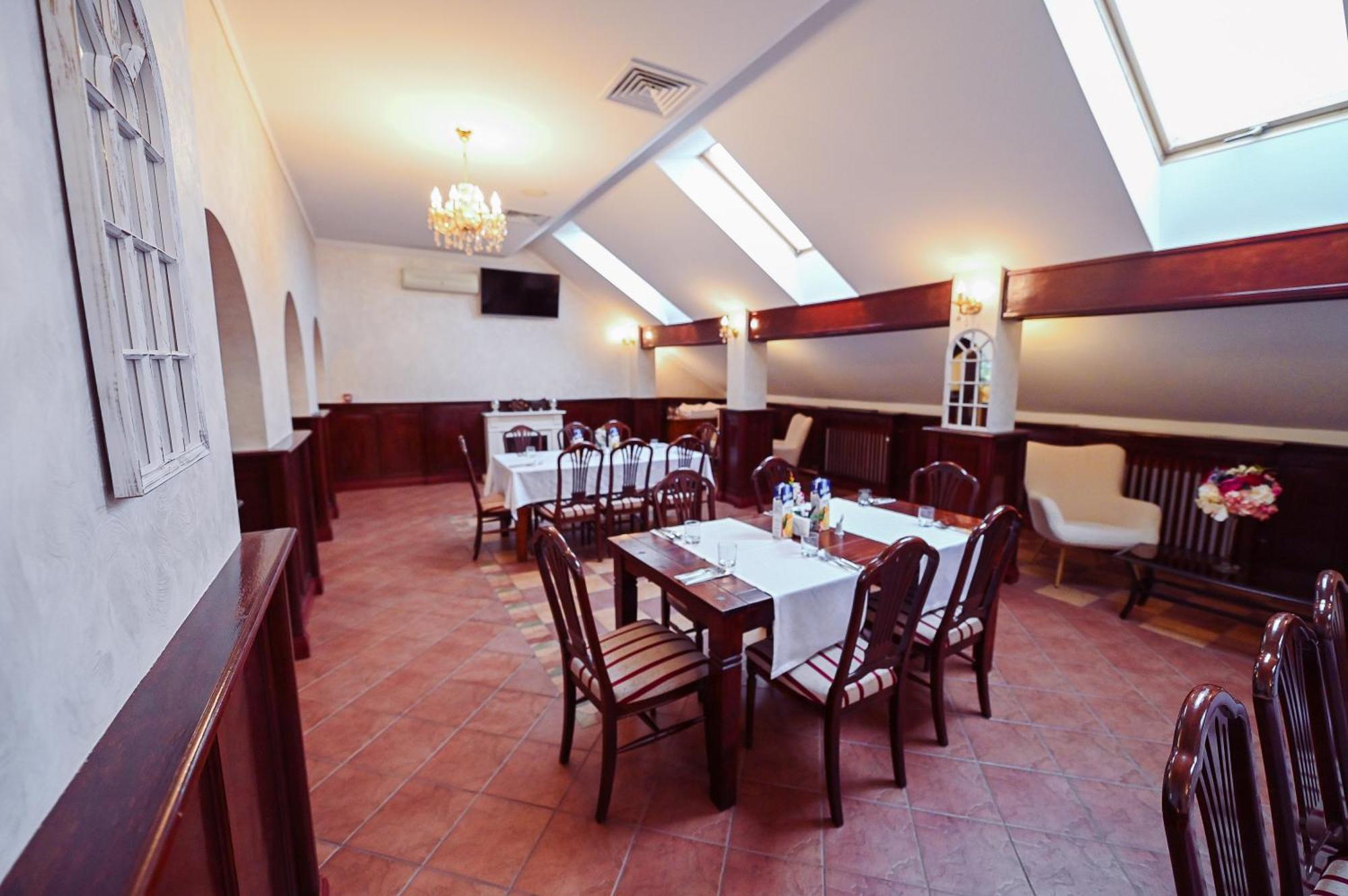 Hotel Conacul Domnesc Scheia Zewnętrze zdjęcie