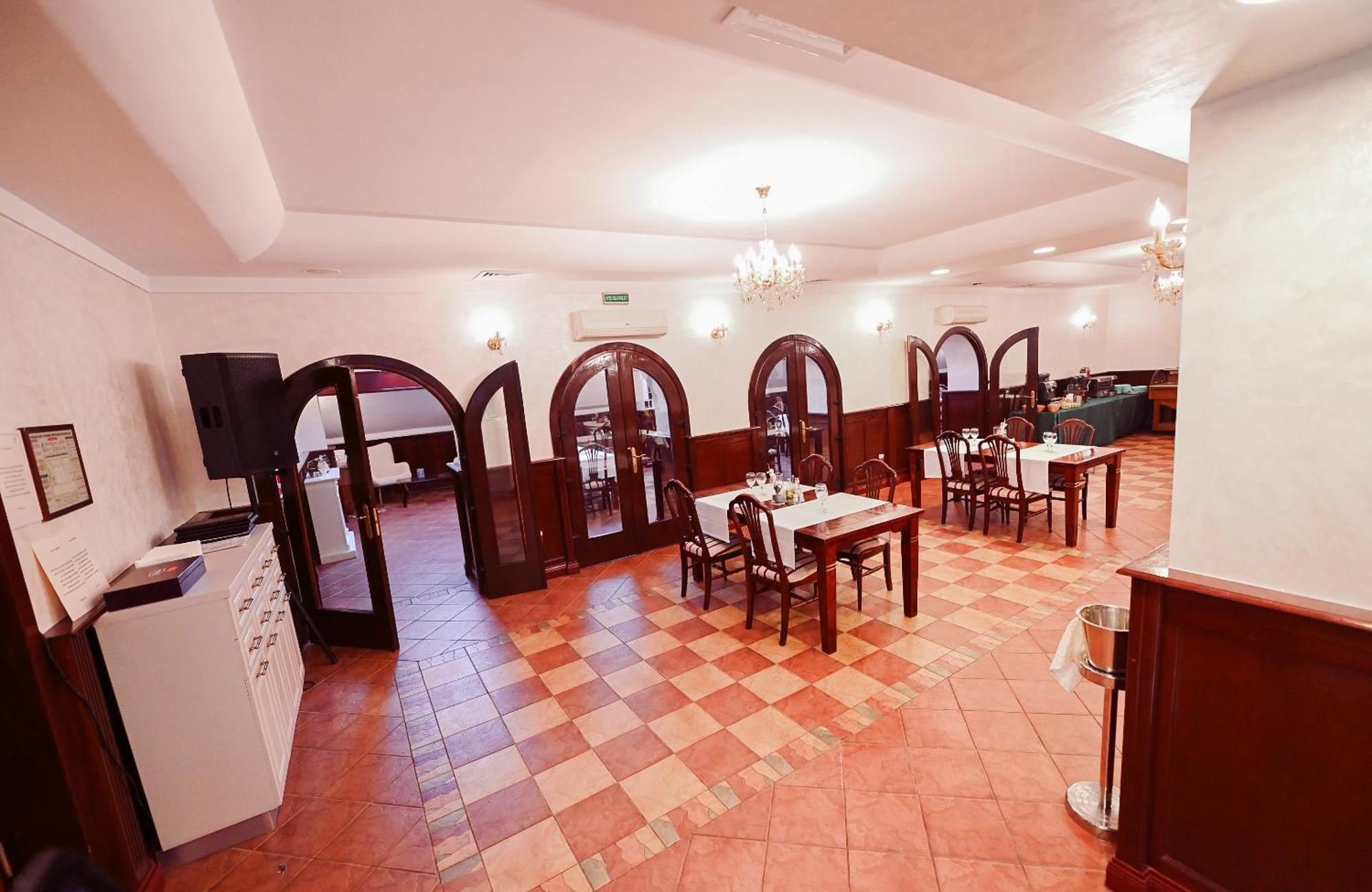 Hotel Conacul Domnesc Scheia Zewnętrze zdjęcie