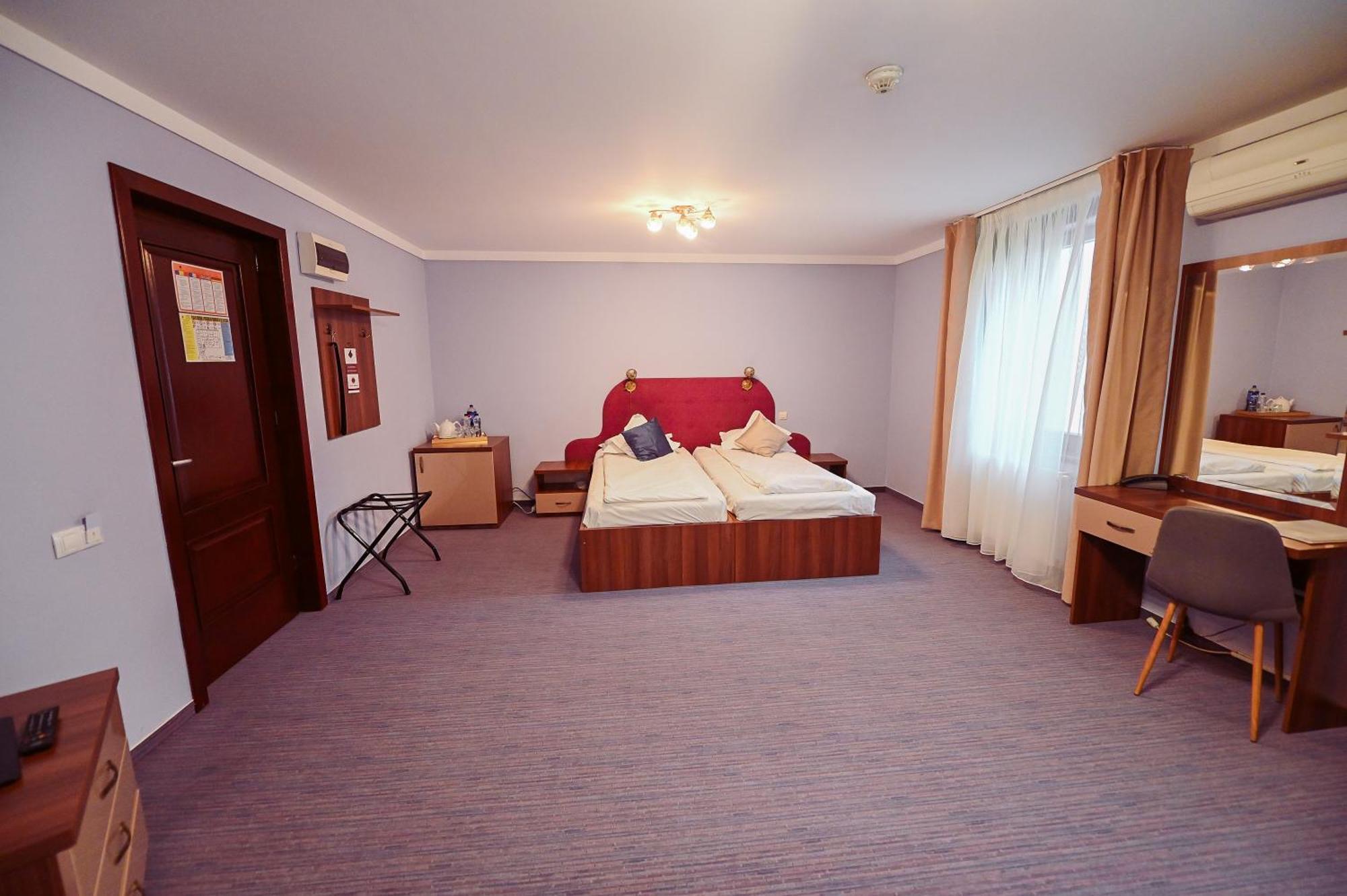 Hotel Conacul Domnesc Scheia Zewnętrze zdjęcie